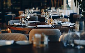Best Western Plus Executive Court Inn & Conference Center